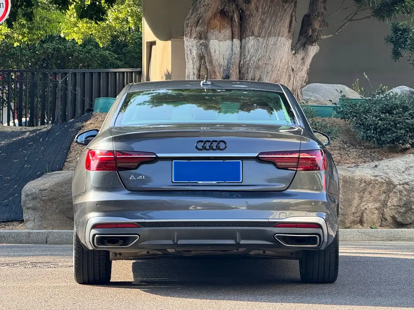 Фото 9 - Audi A4L