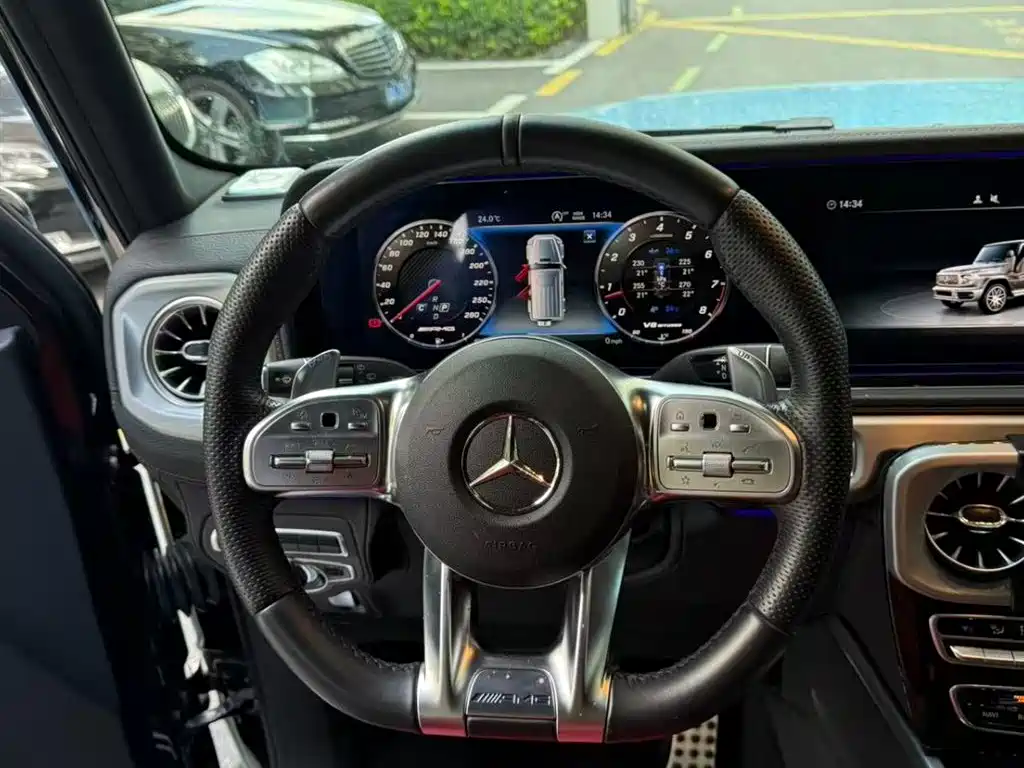 Mercedes-Benz G-Class AMG 2019 AMG G 63 фото 12