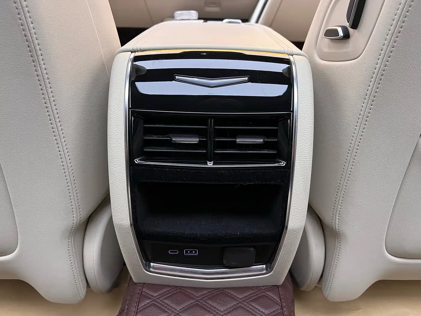 Cadillac CT6 2023 28T Luxury Edition фото 28