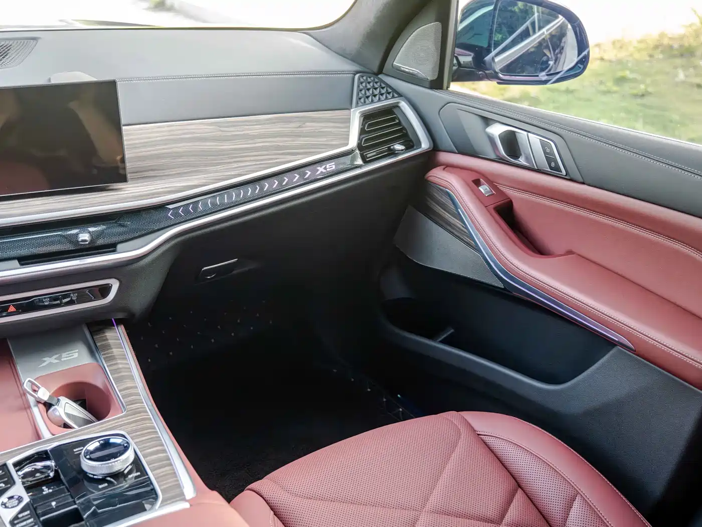 BMW X5 2023 xDrive 40Li M Sport Package фото 12