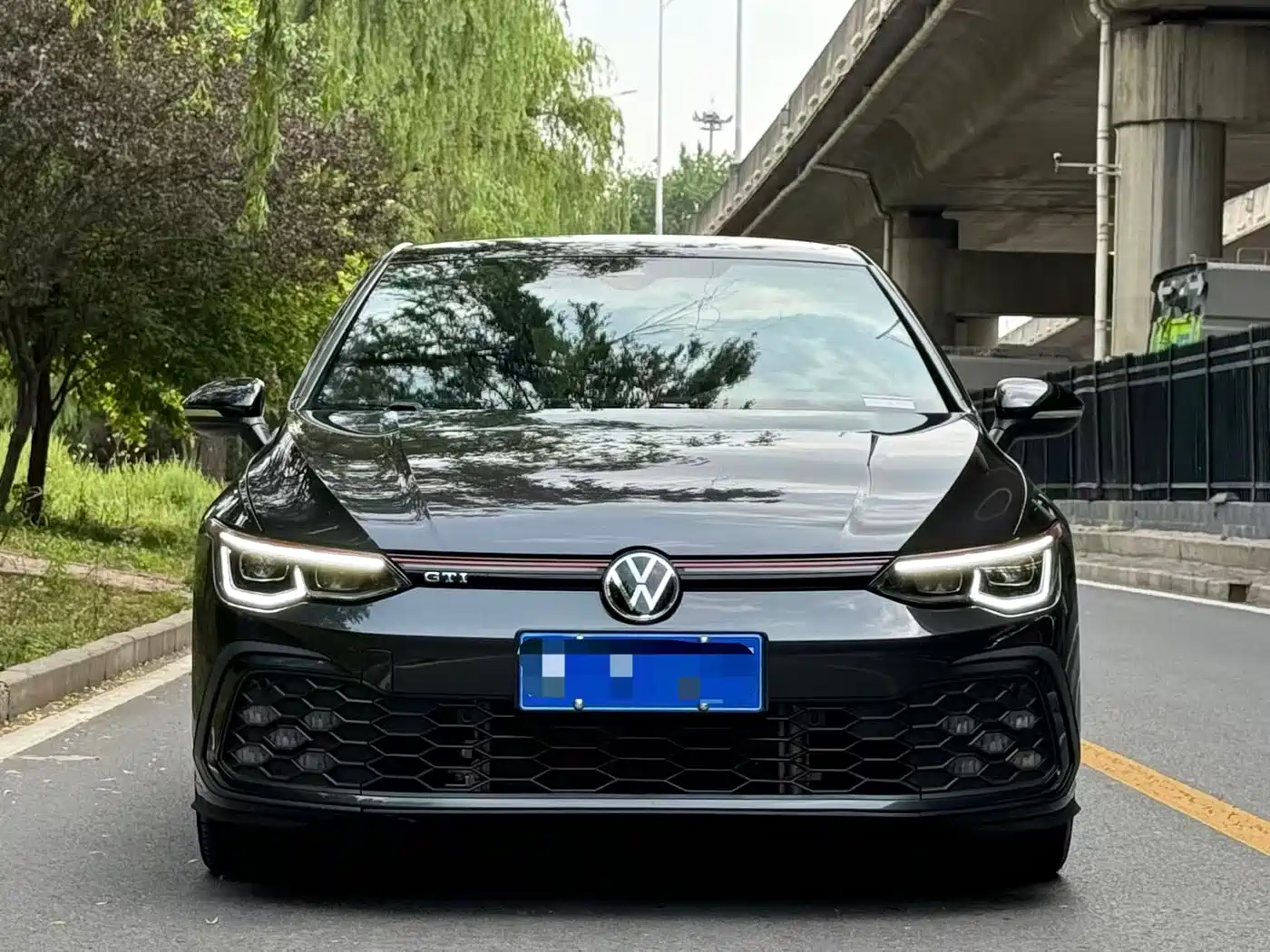 Volkswagen Golf GTI 2021 Facelift 380TSI DSG GTI фото 2