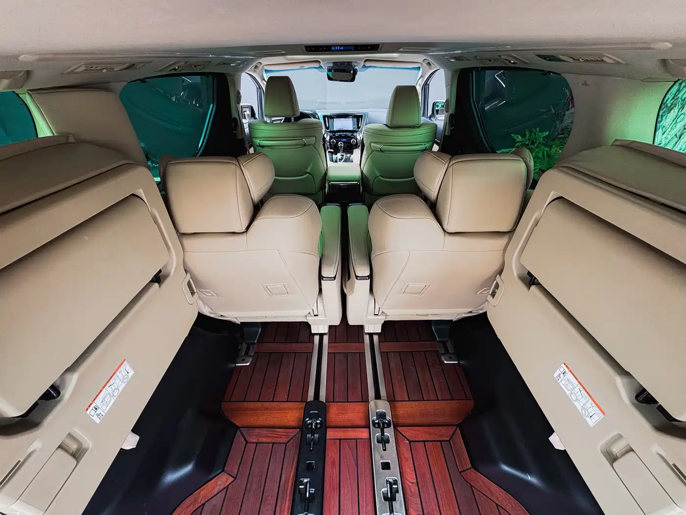 Toyota Alphard 2019 Hybrid 2.5L Premium Edition фото 16