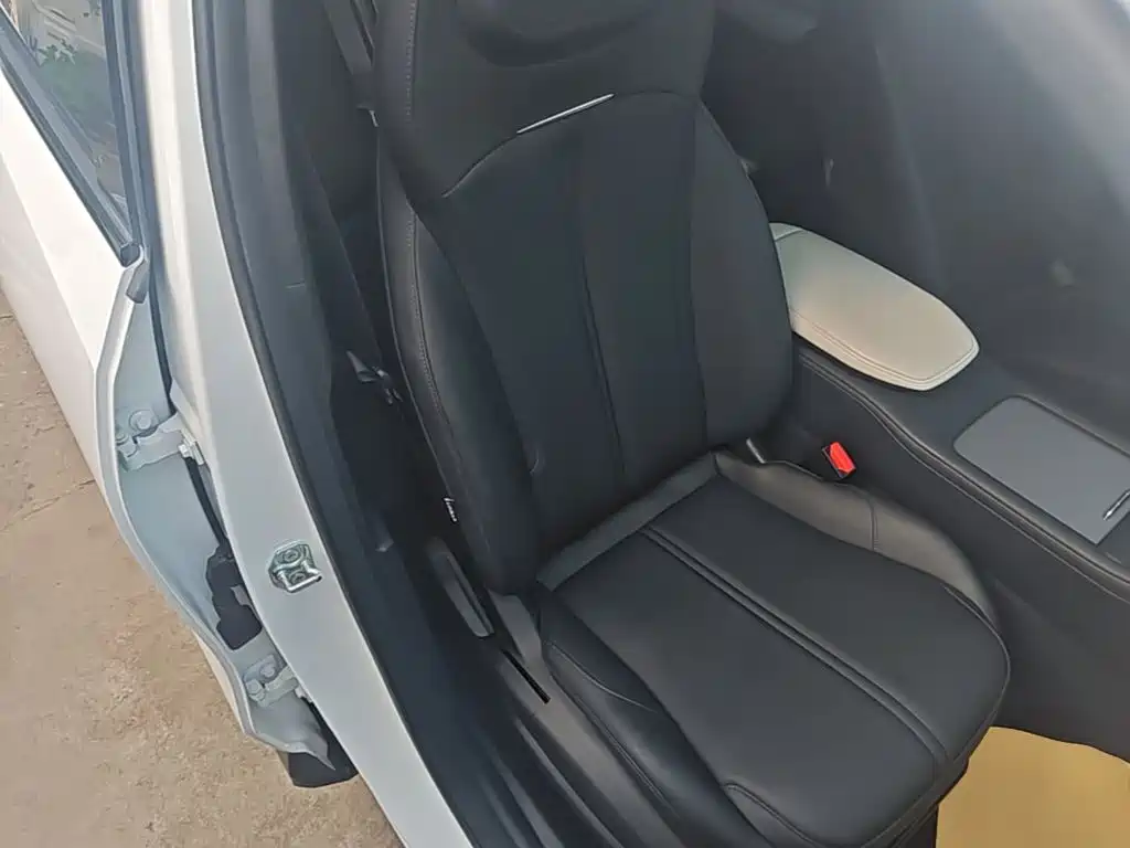 Geely Galaxy Galaxy L7 2024 2024 1.5T 55km PRO Soaring Dragon Edition