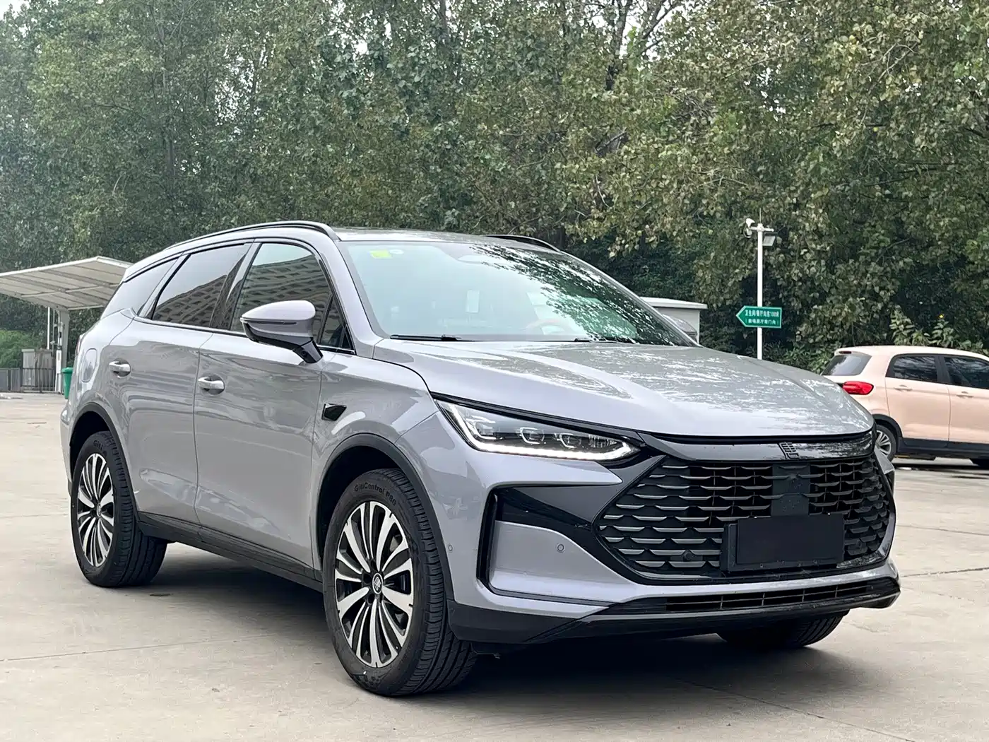 BYD Tang New Energy 2026 2025 Smart Driving Edition DM-i 115KM Honor