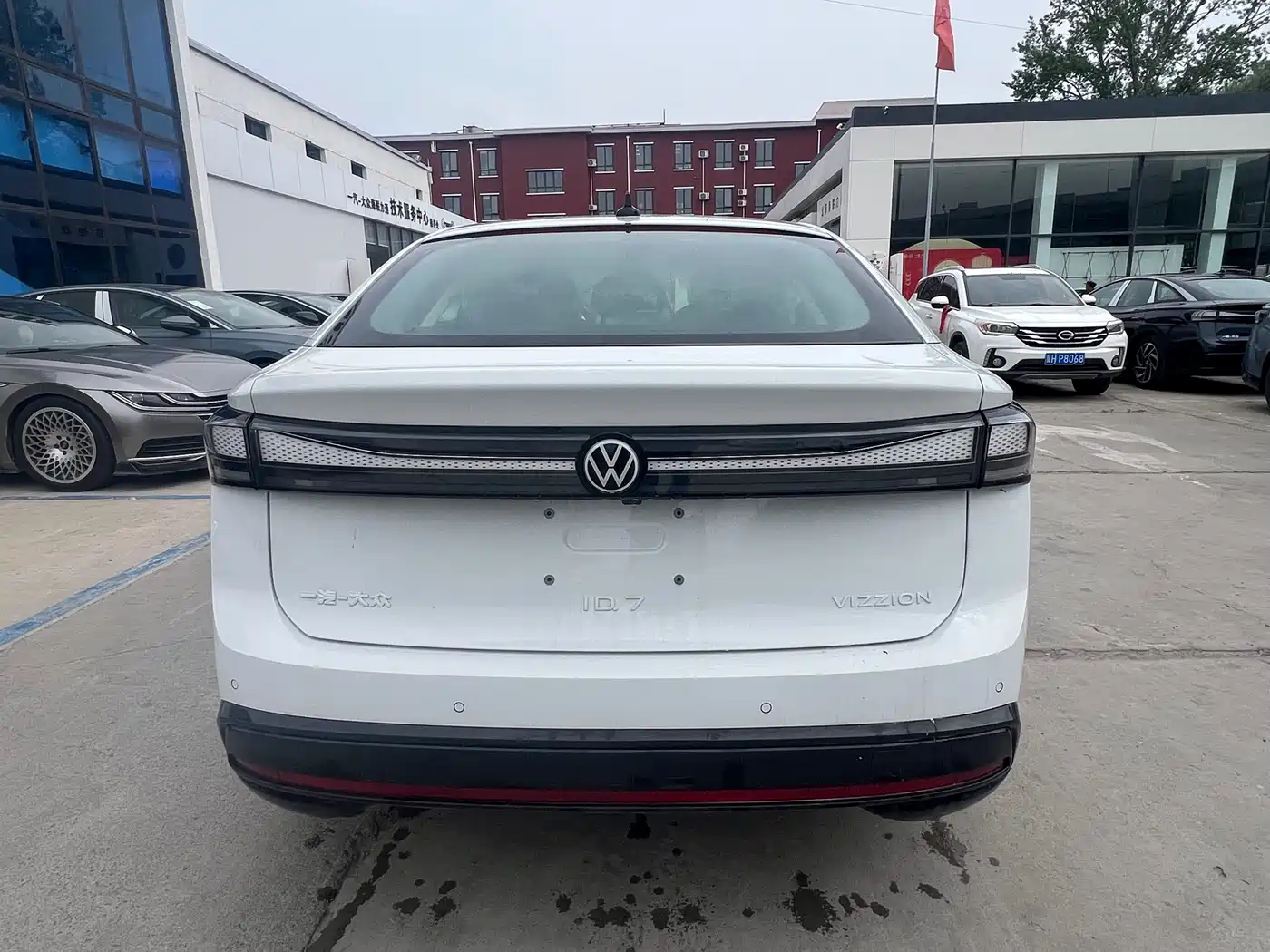 Volkswagen ID.7 VIZZION 2024 AIR фото 6