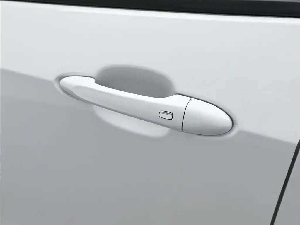 Buick Velite 6 2022 PHEV Connected Smart фото 18