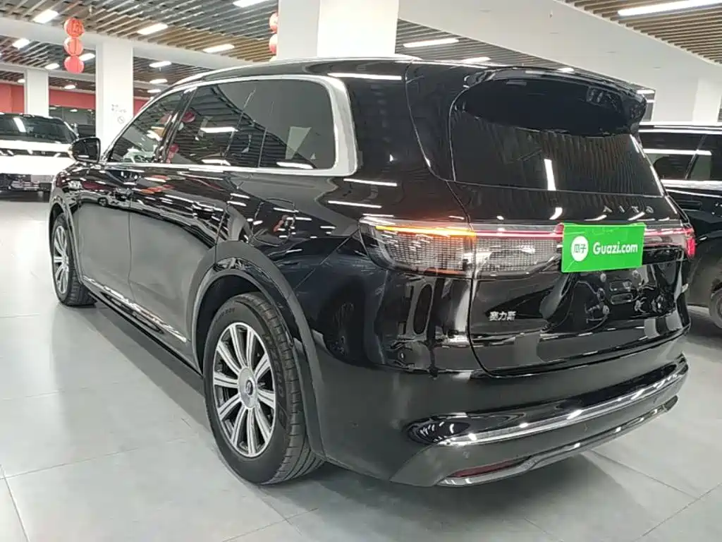AITO Wenjie AITO M8 2026 2025 Range Extender Max+ Edition 53.4kWh 5-seater