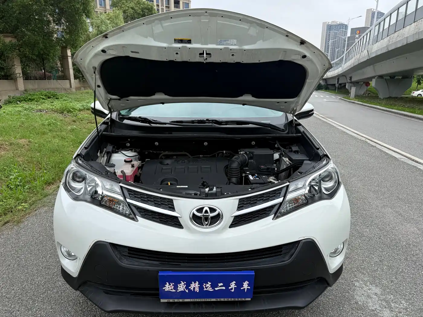 Toyota RAV4 Rongfang 2015 2.0L CVT 2WD Trend Edition фото 22