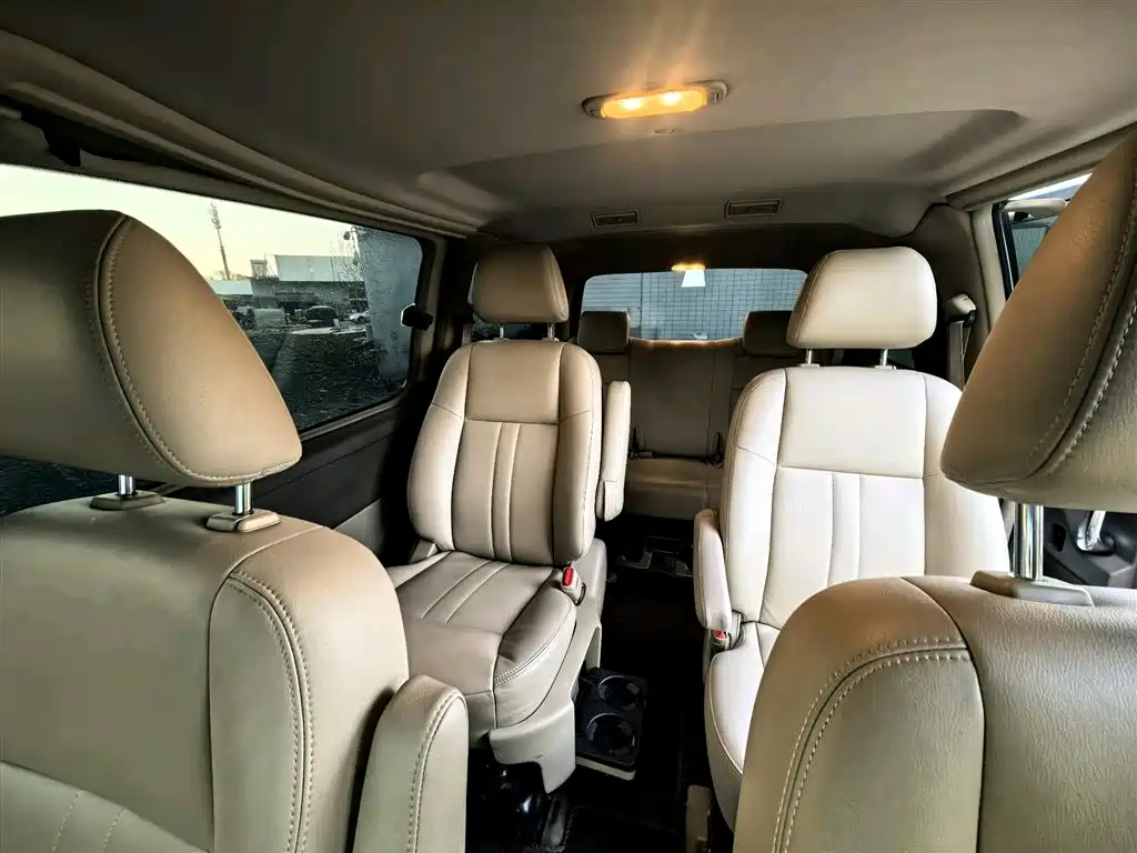 Buick GL8 2013 2.4L Comfort Edition фото 10