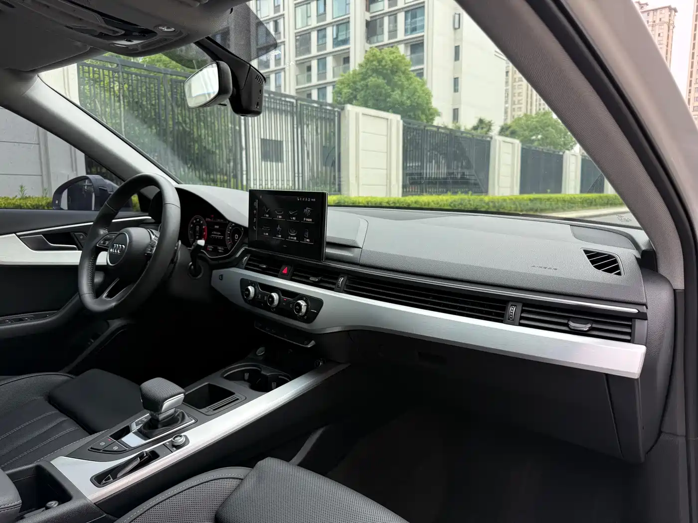 Audi A4L 2020 40 TFSI Fashion Dynamic Edition фото 18