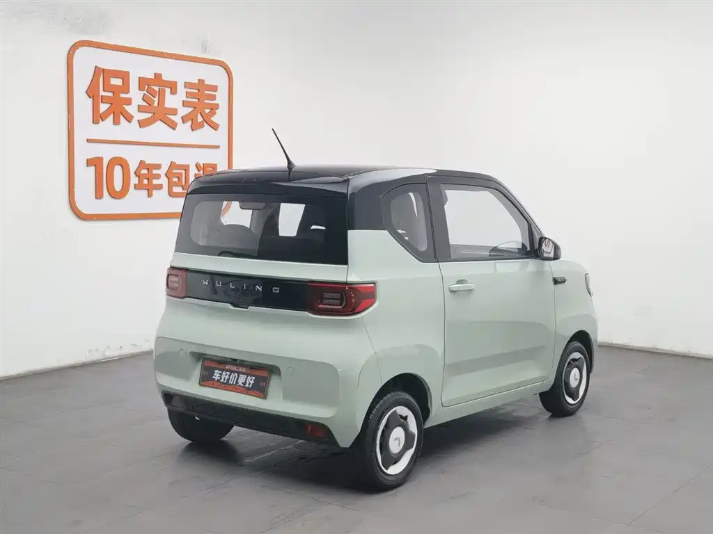 WULING AUTOMOBILE HONGGUANG MINIEV