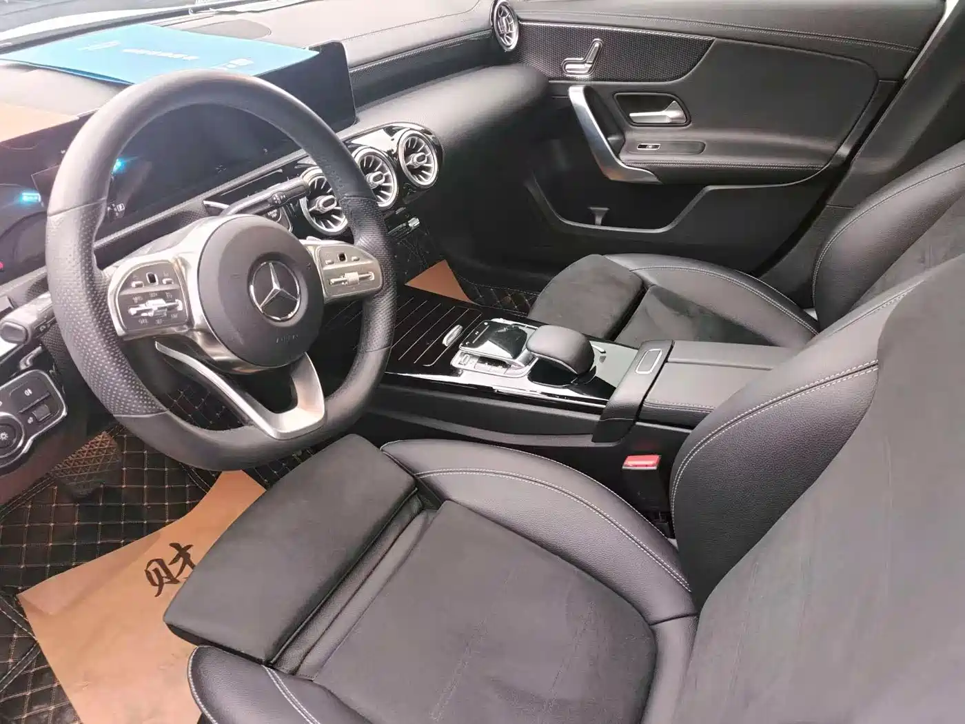 Mercedes-Benz A-Class 2020 A 200 L Sport Sedan фото 5
