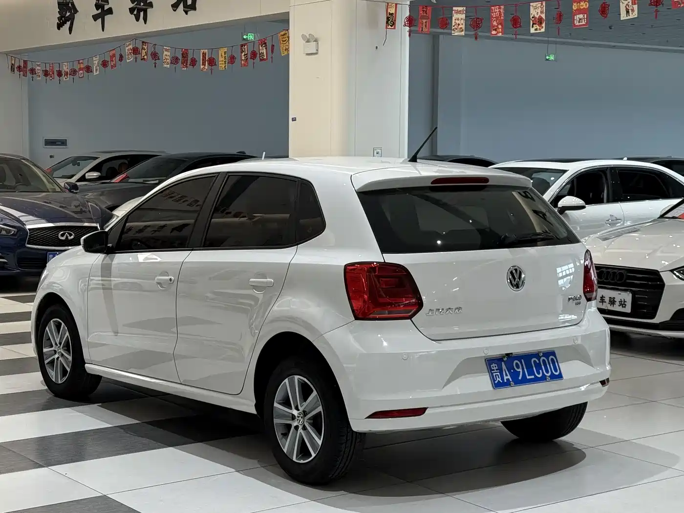Volkswagen Polo 2018 1.5L Auto Safe Drive фото 4