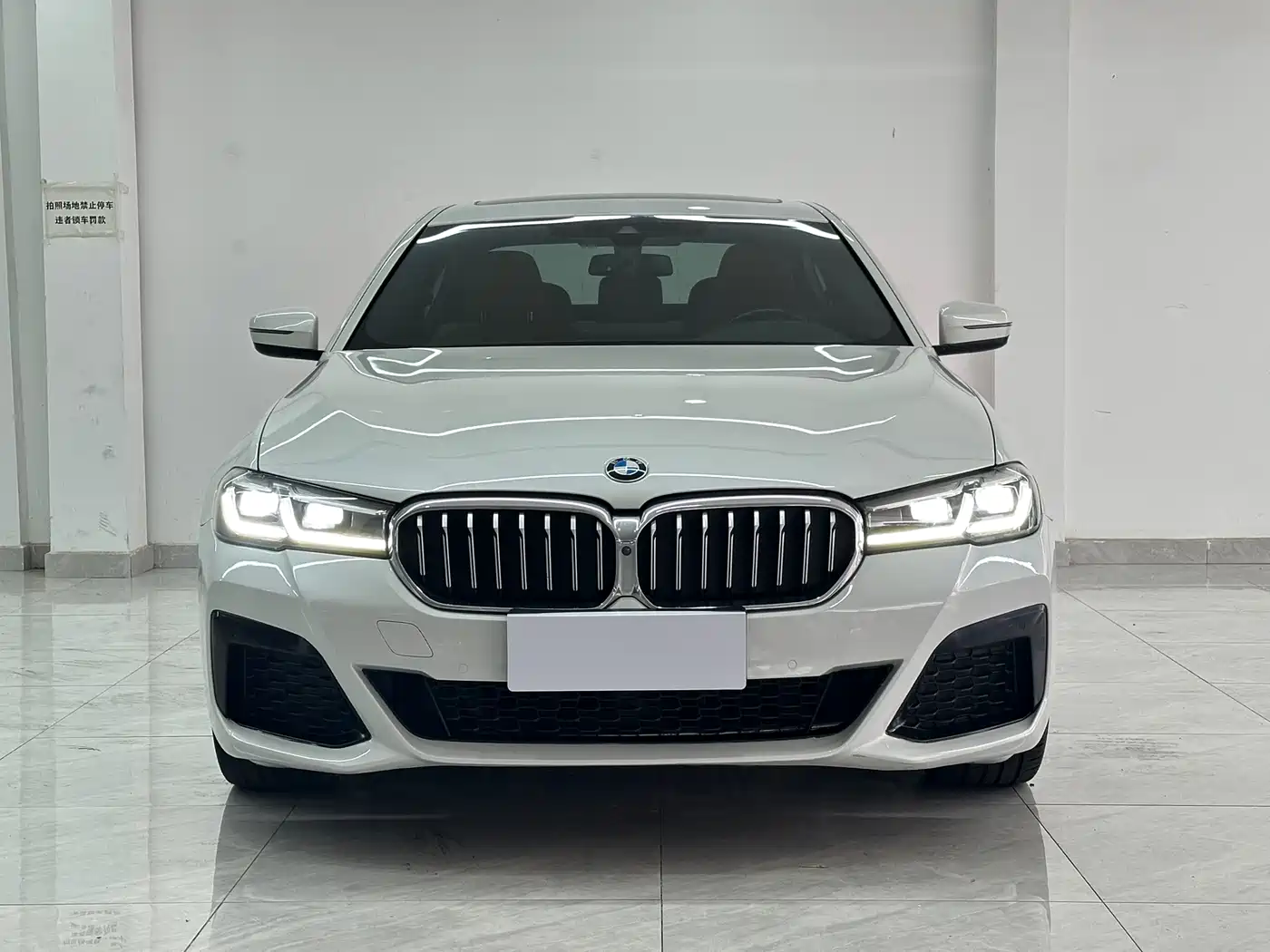 BMW 5 Series 2022 530Li Exclusive M Sport Package фото 2