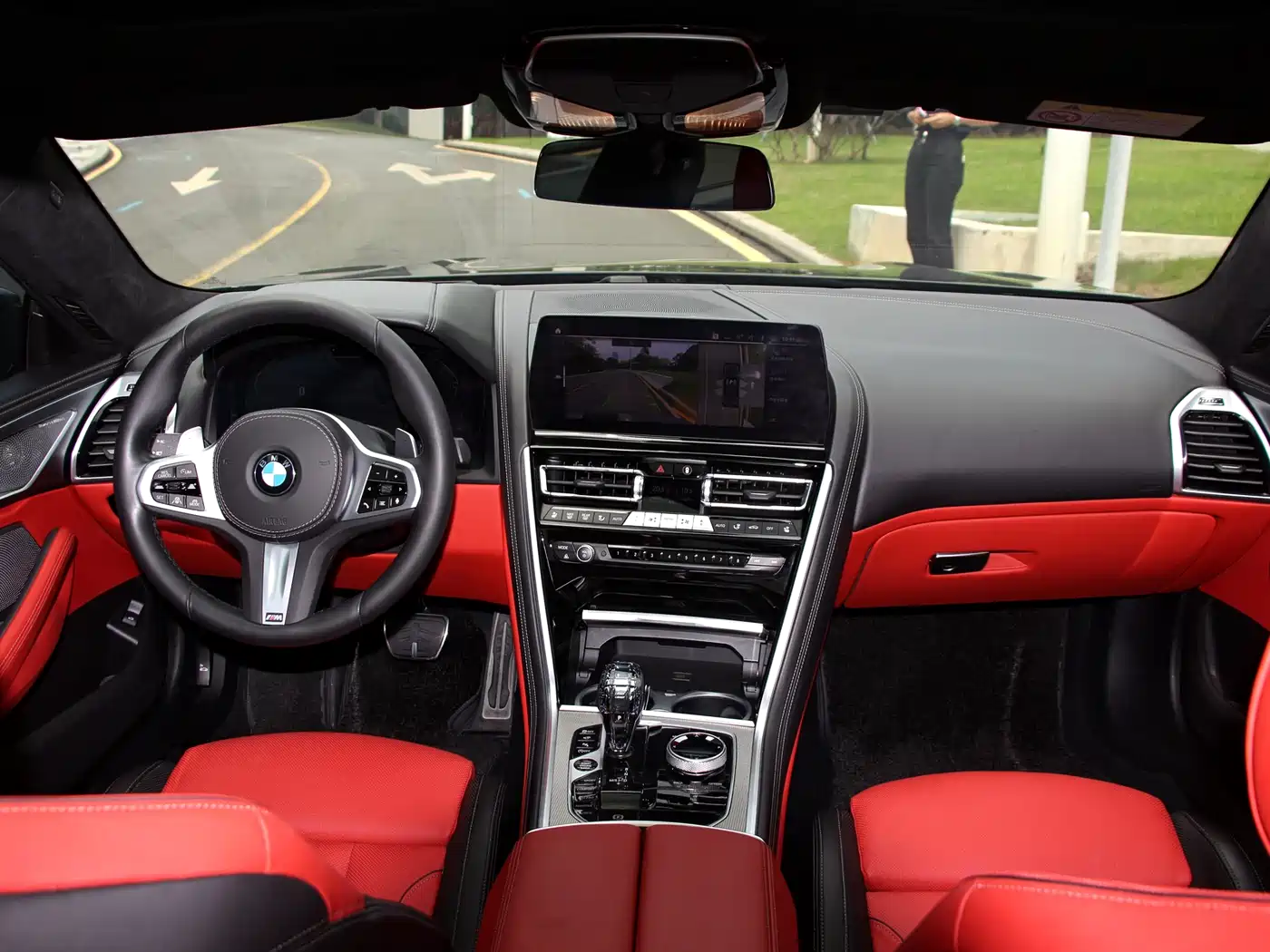 BMW 8 Series 2022 840i xDrive Gran Coupe M Sport Package фото 8