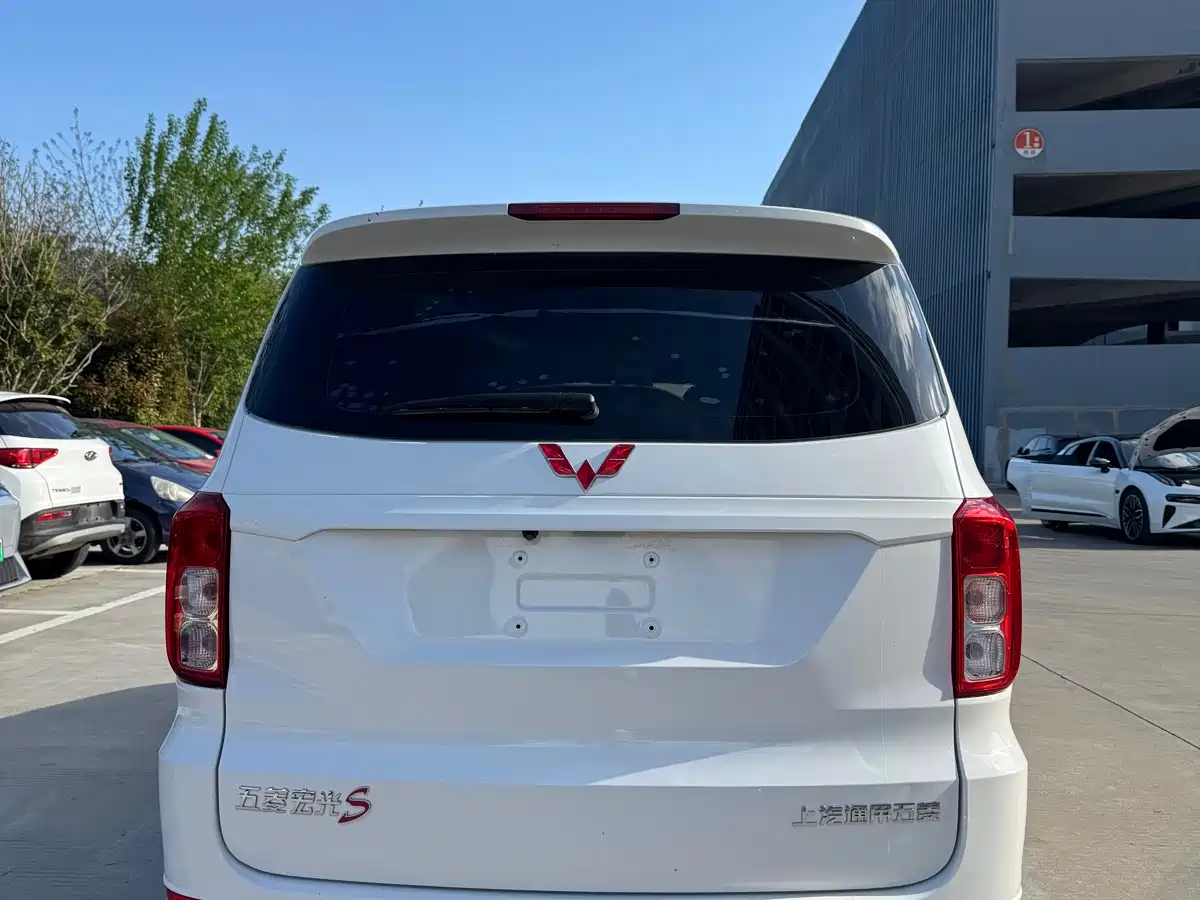Фото 5 - Wuling Motors Wuling Hongguang