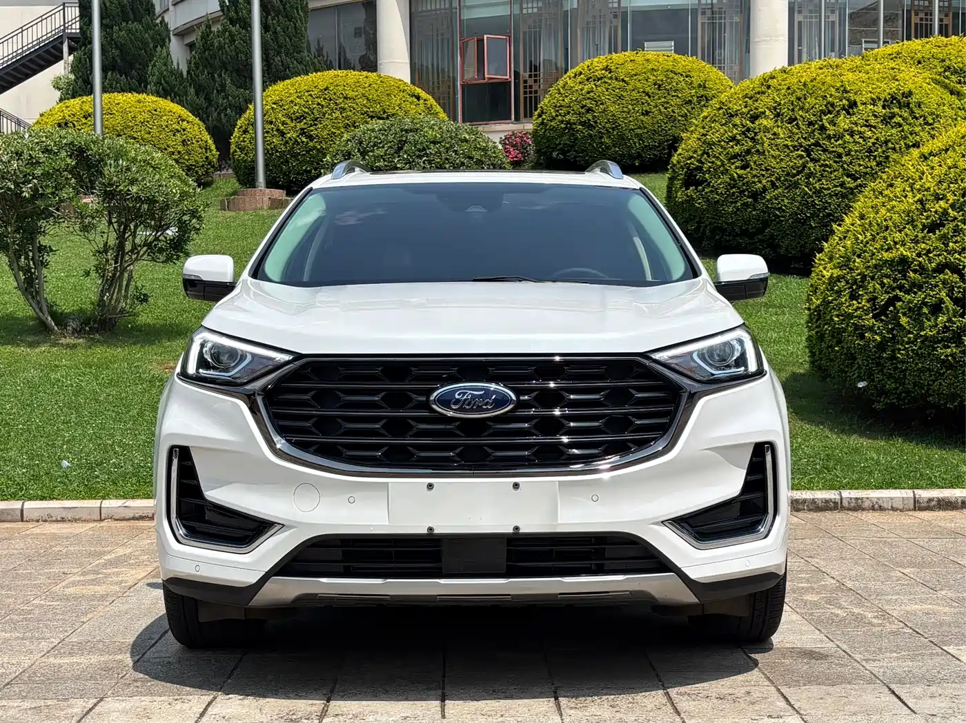 FORD SHARP WORLD