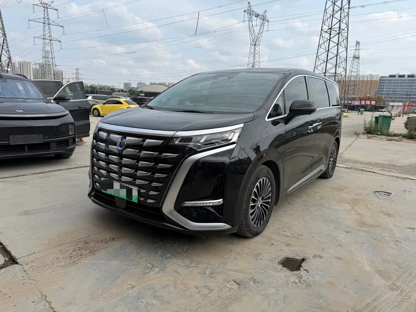Denza D9 2022 DM-i 970 AWD Flagship