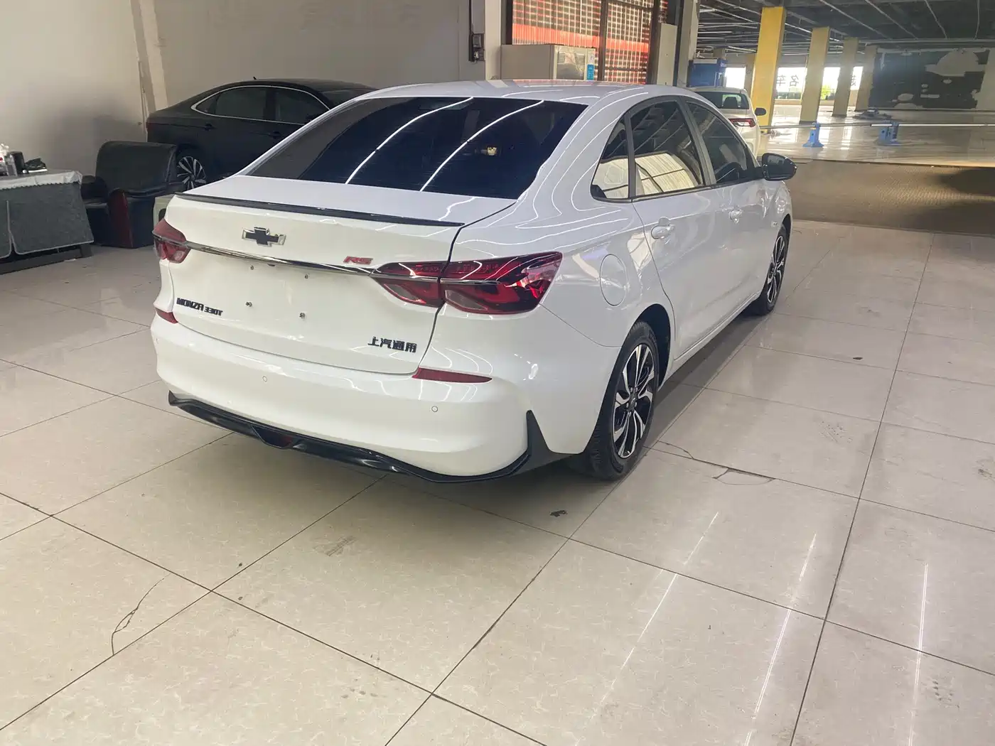 Chevrolet Monza 2022 Mild Hybrid RS 330T Automatic Comfort Edition фото 9