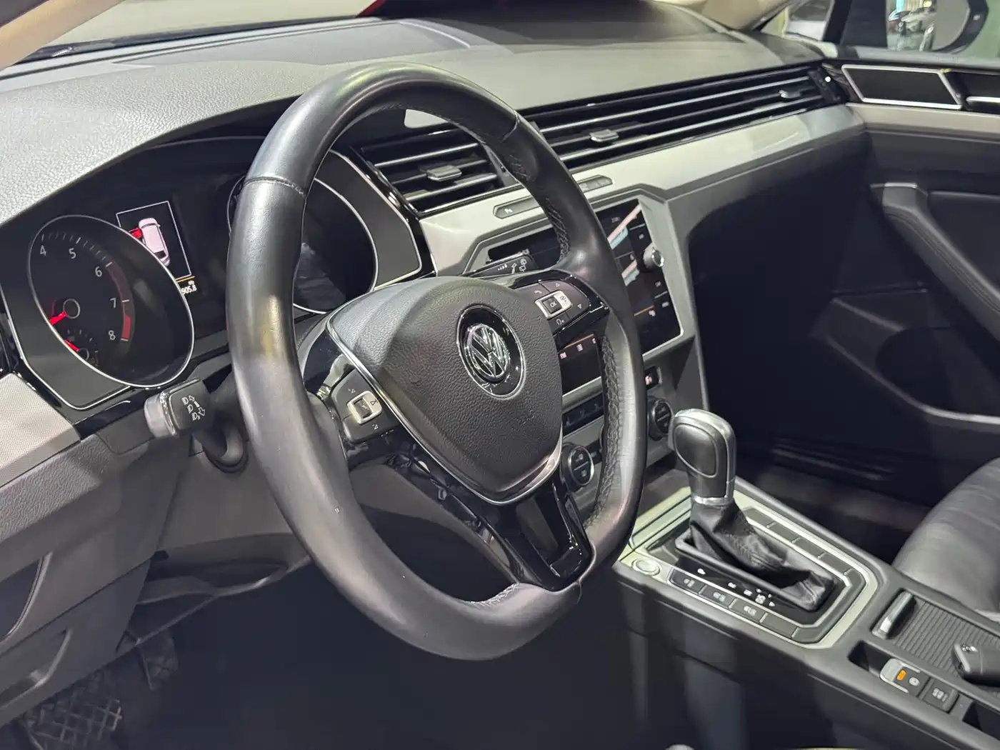 Volkswagen Weilan 2018 380TSI 2WD Comfort Edition фото 3