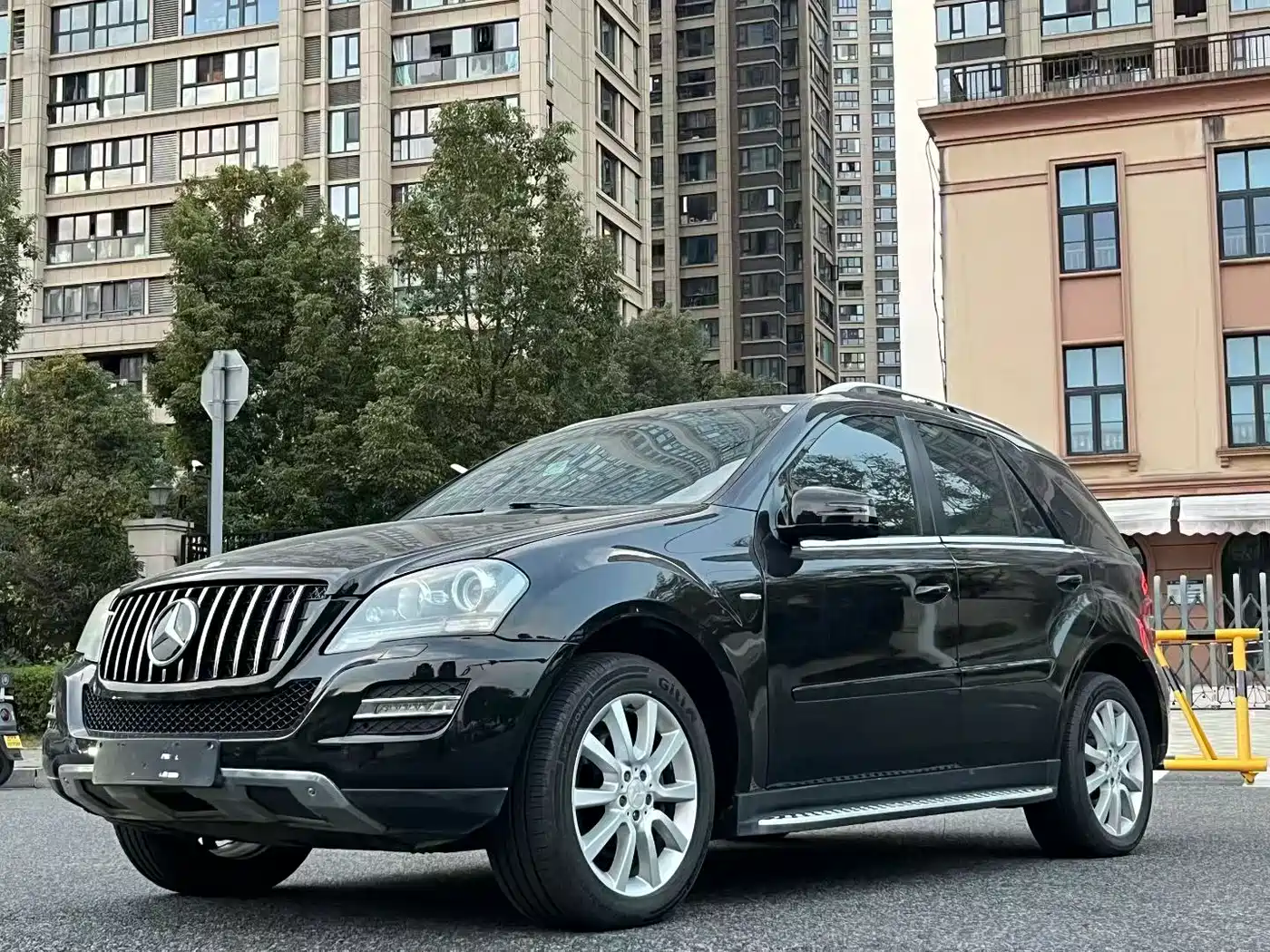 Mercedes-Benz M-Class 2010 ML 350 4MATIC Luxury