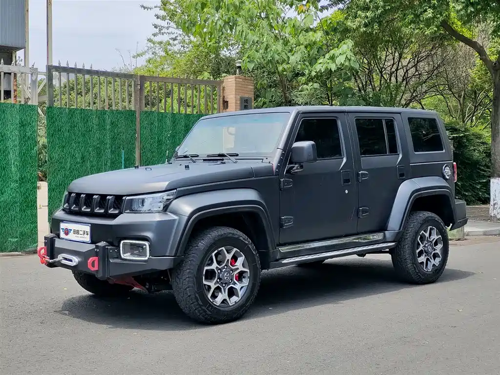BAIC ORV Beijing Offroad BJ40 2018 PLUS 2.3T Auto 4WD Premium Edition China V