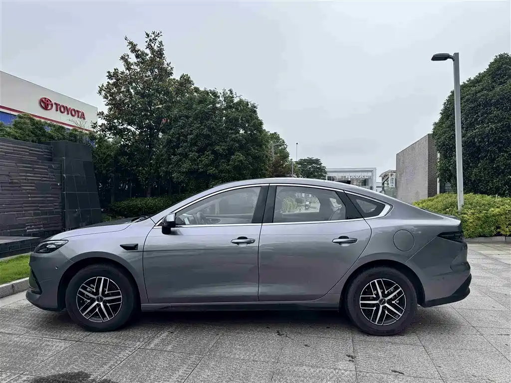 BYD Hai Bao 05 DM-i 2025 DM-i Smart Driving Edition 120KM Flagship фото 11