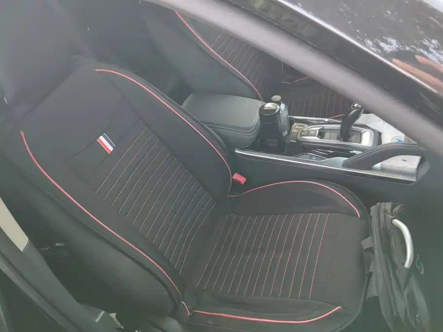 Фото 8 - Zhonghua V7