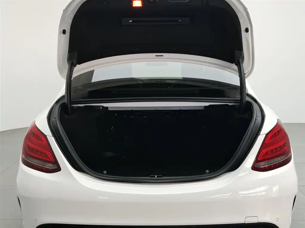 Mercedes-Benz C-Class 2018 C 200 L Sport Edition фото 16