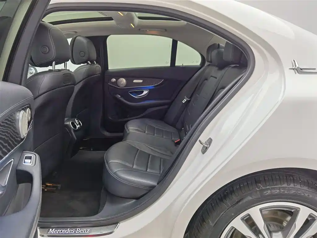 Mercedes-Benz C-Class 2018 C 200 L Sport Edition фото 15