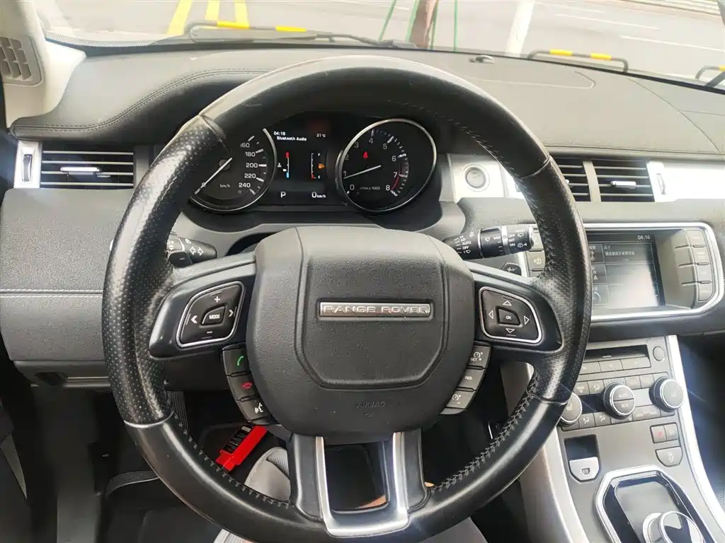 Land Rover Range Rover Evoque (Import) 2014 2.0T 5-door Brilliance Sport фото 7
