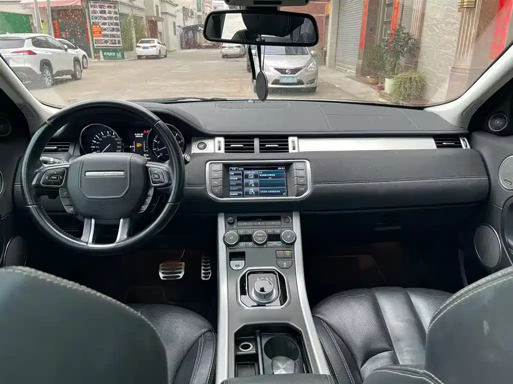 Land Rover Range Rover Evoque (Import) 2014 2.0T 5-door Brilliance Sport фото 21