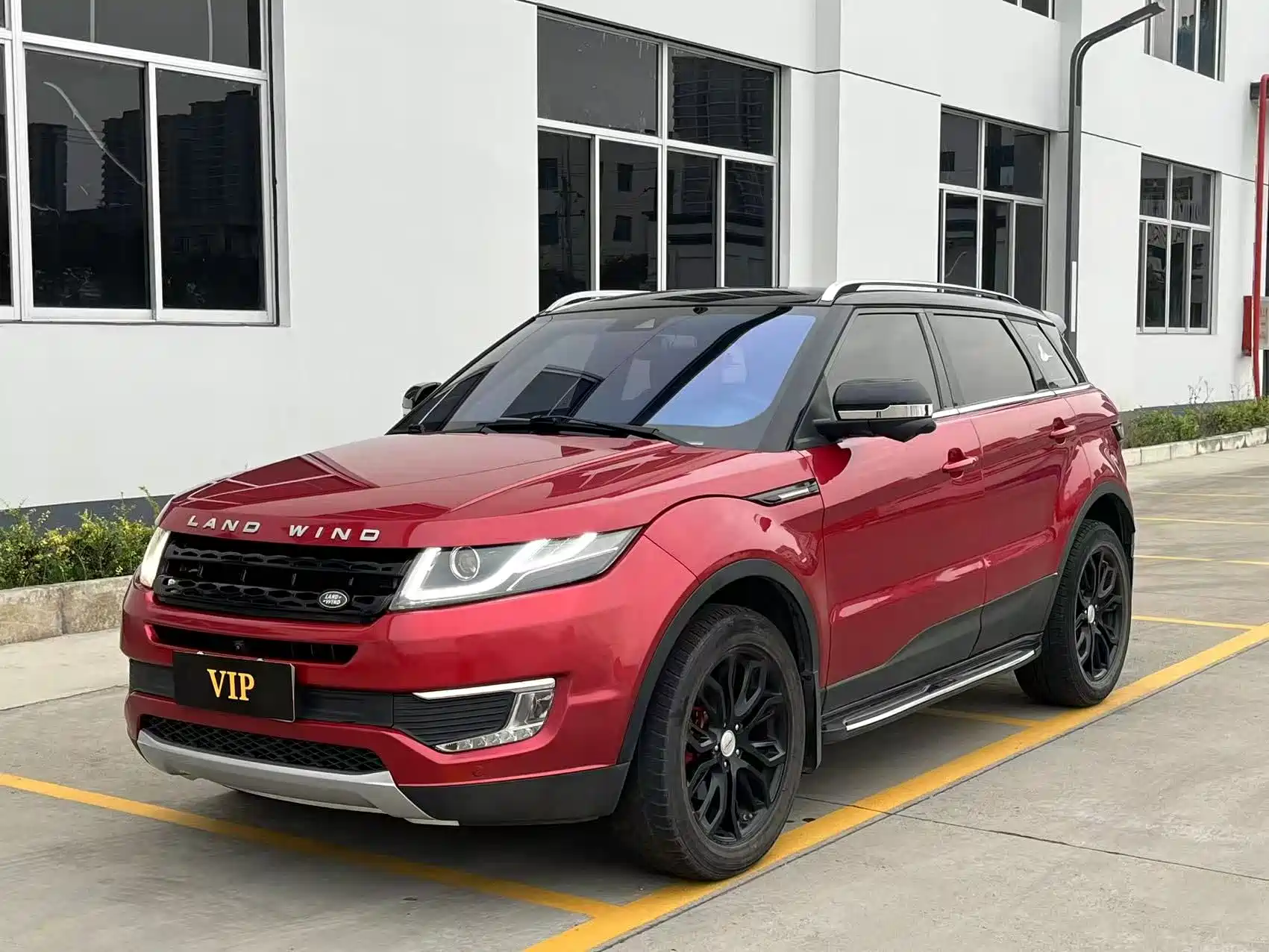 Фото 1 - Landwind X7