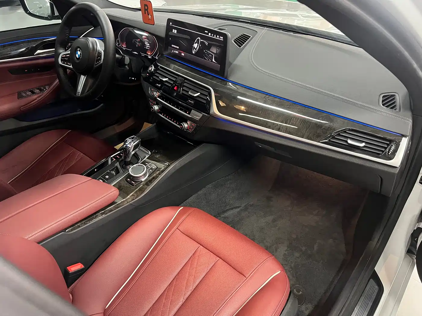 BMW 5 Series 2021 525Li M Sport Package фото 4