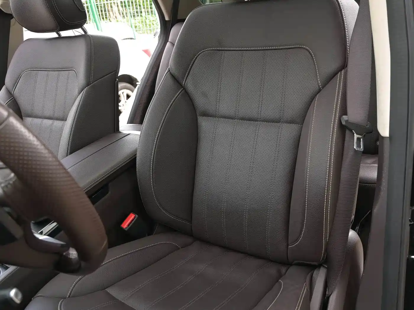 Mercedes-Benz GLE 2018 GLE 400 4MATIC Ultimate Edition фото 19