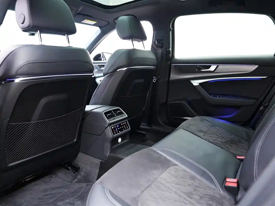 Audi A6L 2022 55 TFSI quattro Premium Dynamic фото 16