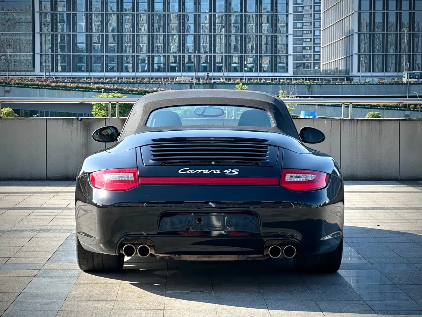 Porsche 911 2010 Carrera 4S Cabriolet 3.8L фото 12
