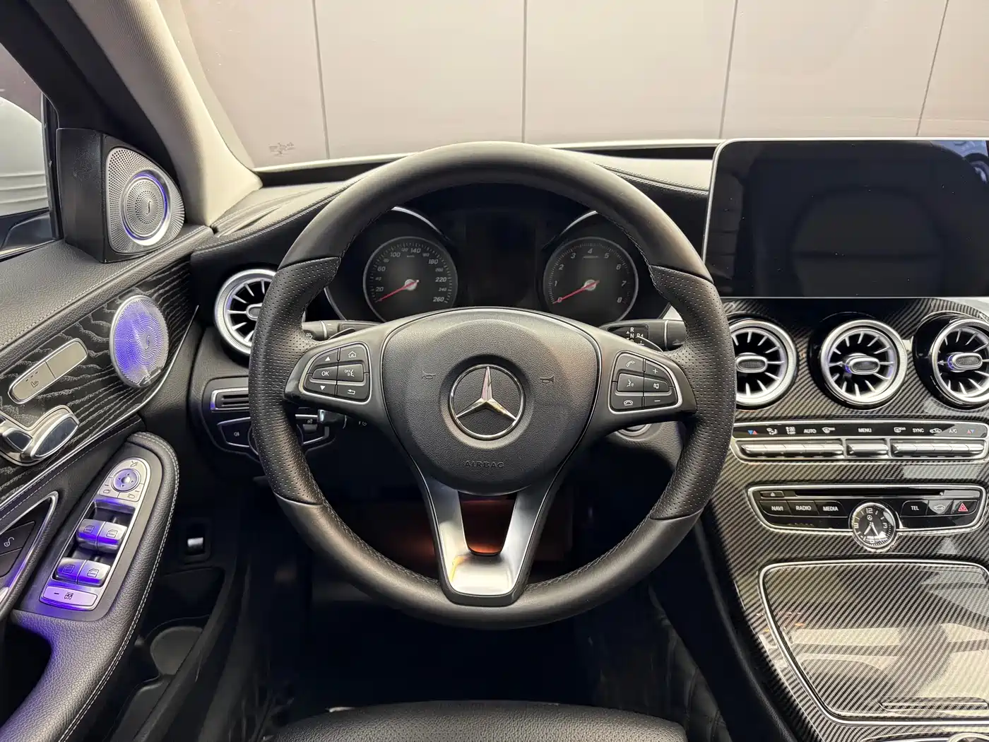 Mercedes-Benz C-Class 2017 Facelift C 200 L Sport Edition фото 6