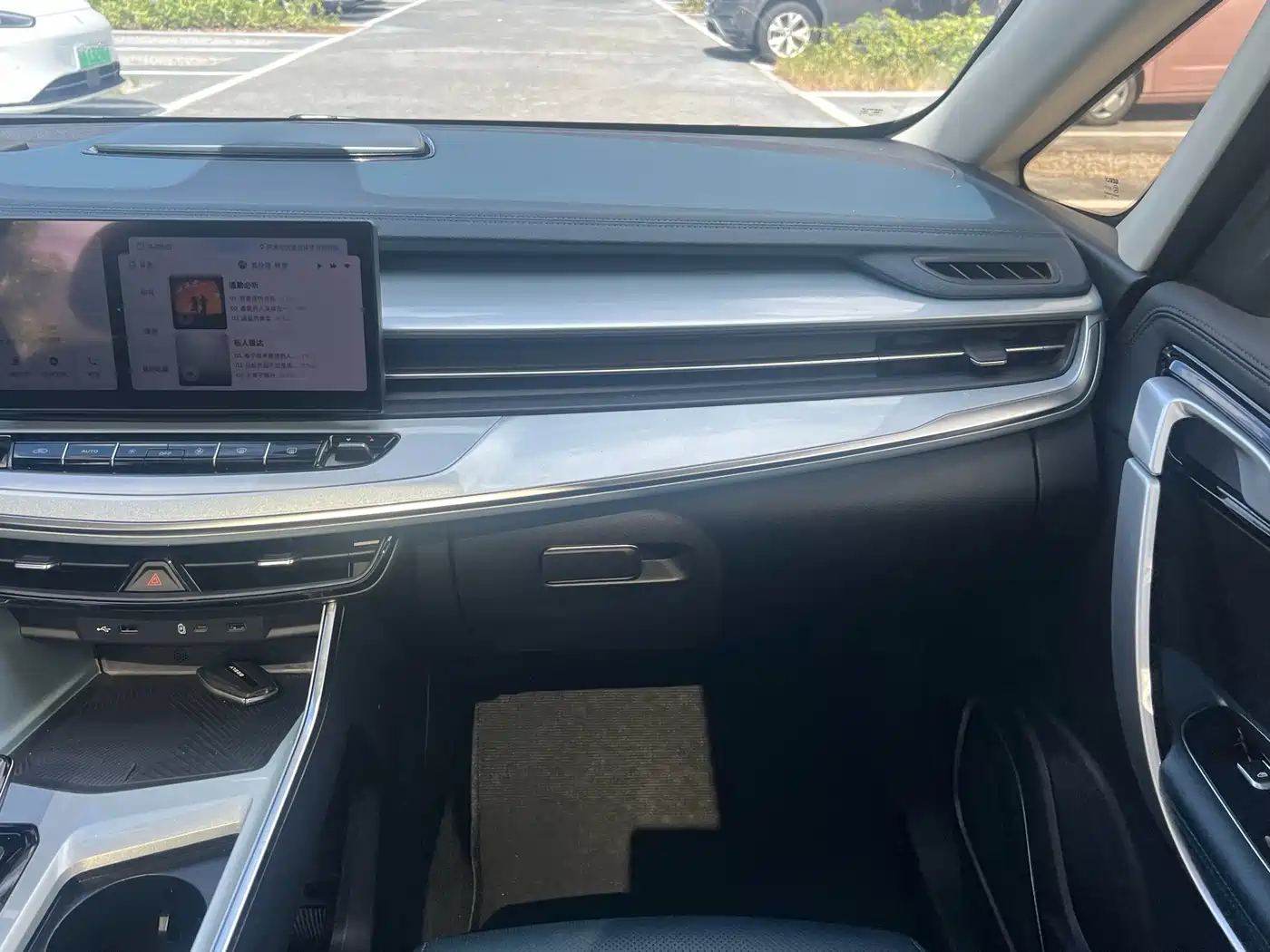 Geely Jiaji 2025 2025 1.5TD DCT Pengcheng Edition