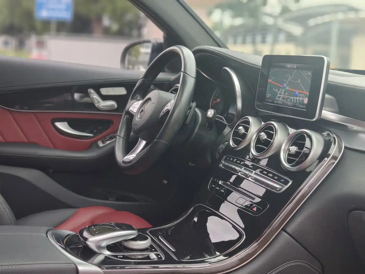 Mercedes-Benz GLC Coupe 2019 2019 GLC 260 4MATIC Coupe SUV