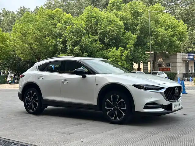 Mazda CX-4 2021 2.5L Auto AWD Skyactiv Passion Edition — фото 3
