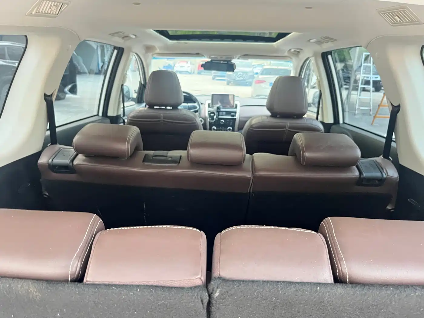 Bisu Auto Bisu T5 2017 2017 1.5T Manual Luxury