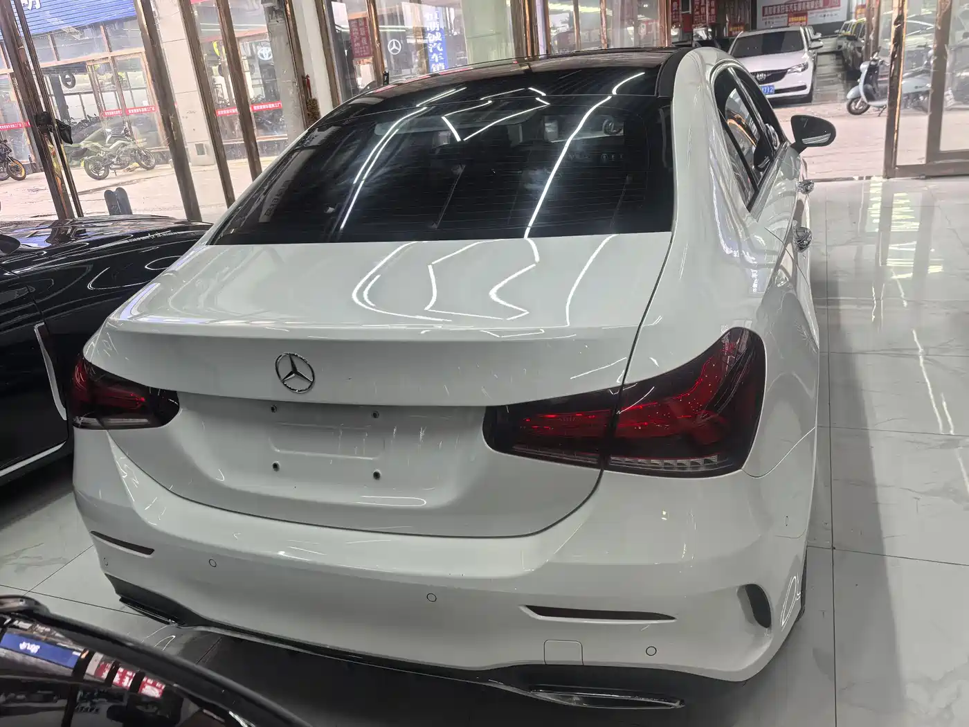 Mercedes-Benz A-Class 2021 A 200 L Sport Sedan Dynamic Type фото 8