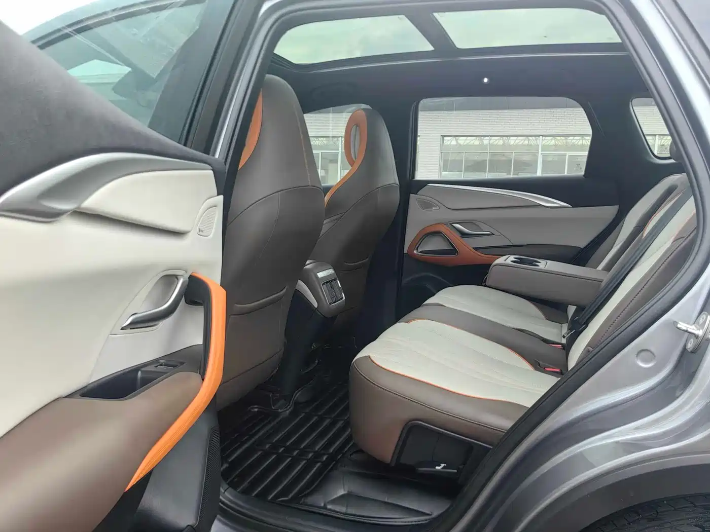BYD Song Pro New Energy 2022 DM-i 110km Flagship Pro фото 17