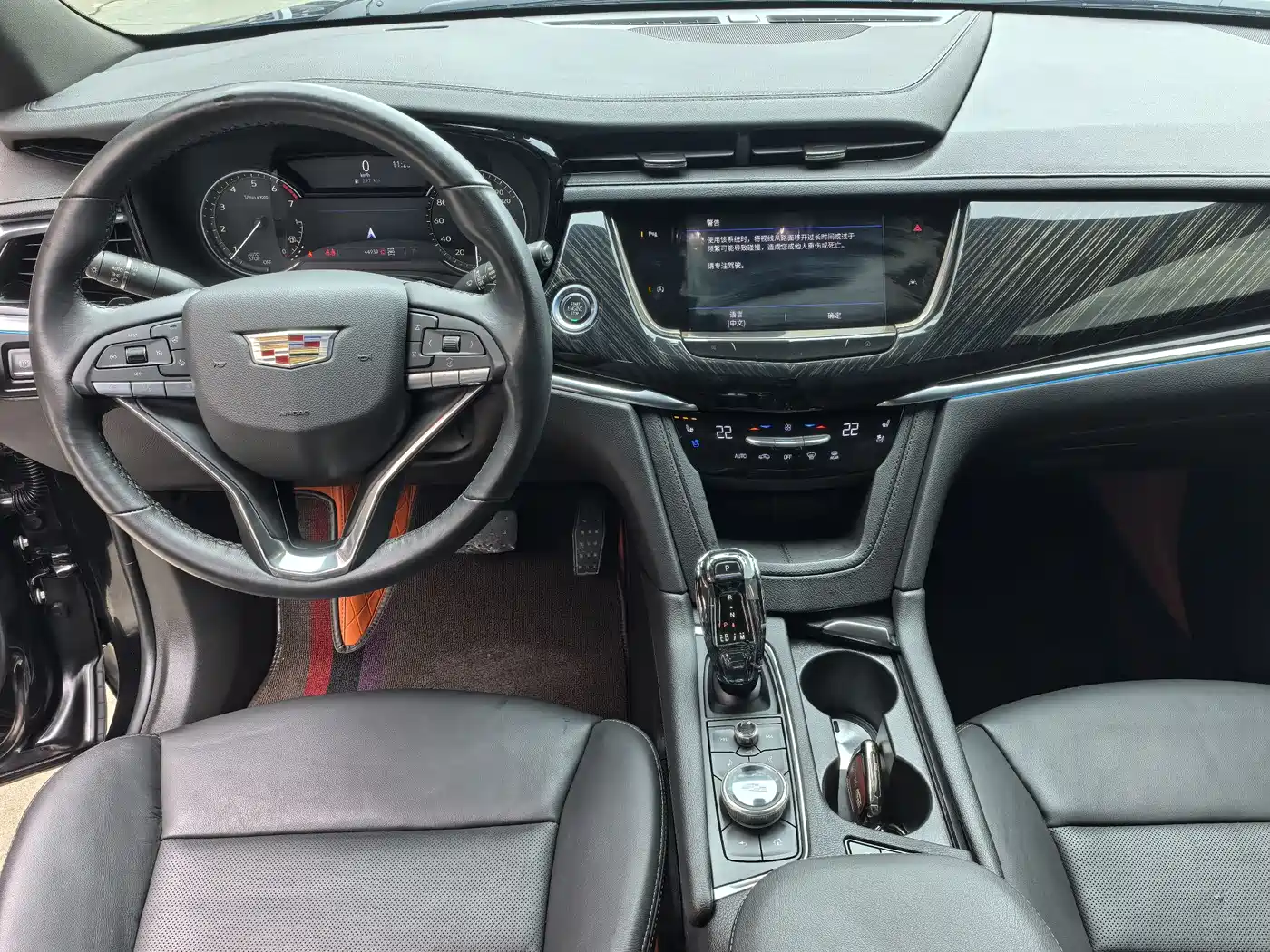 Cadillac XT6 2022 2.0T 6-Seater AWD Luxury Standard Edition фото 5