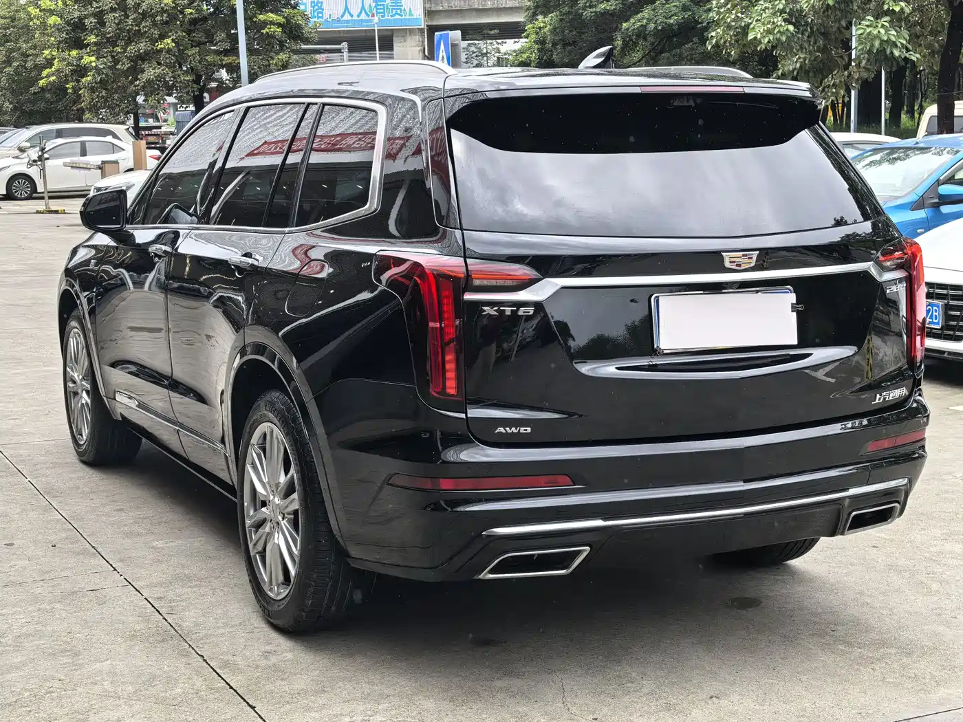 Cadillac XT6 2022 2.0T 6-Seater AWD Luxury Standard Edition фото 12
