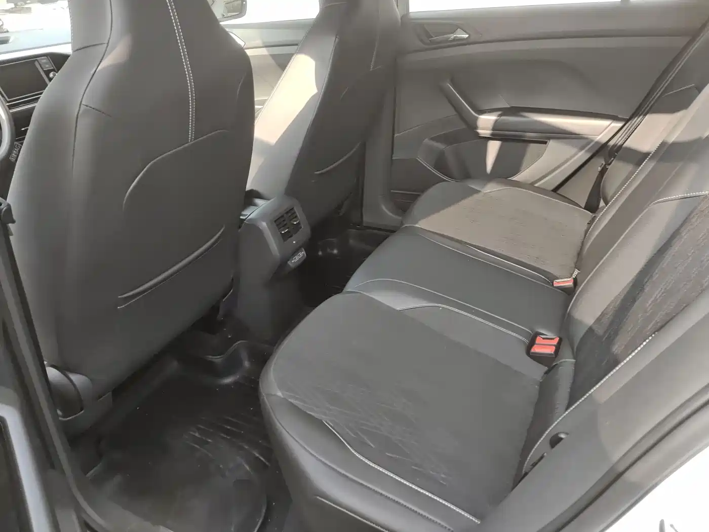 Volkswagen T-Cross 2019 280TSI DSG Comfort Edition фото 7