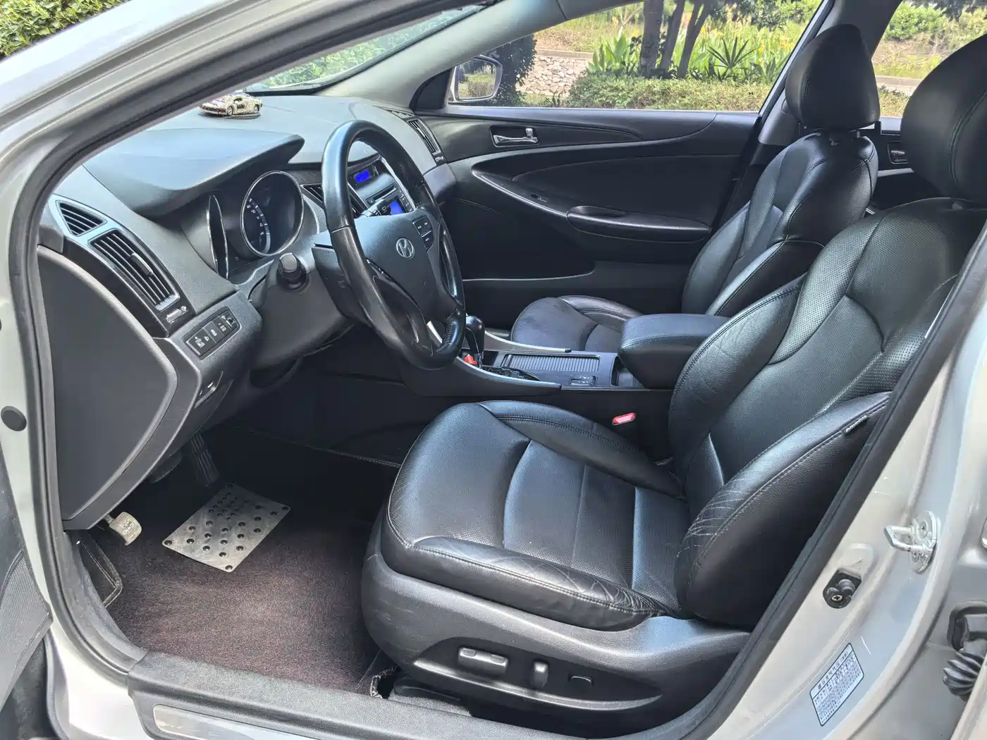 Hyundai Sonata 2013 2013 2.0L Automatic Luxury Edition