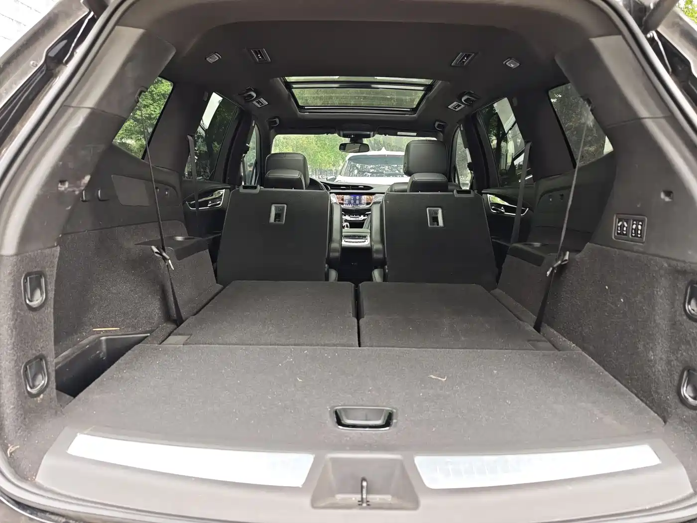 Cadillac XT6 2021 28T 6-Seater Luxury фото 8
