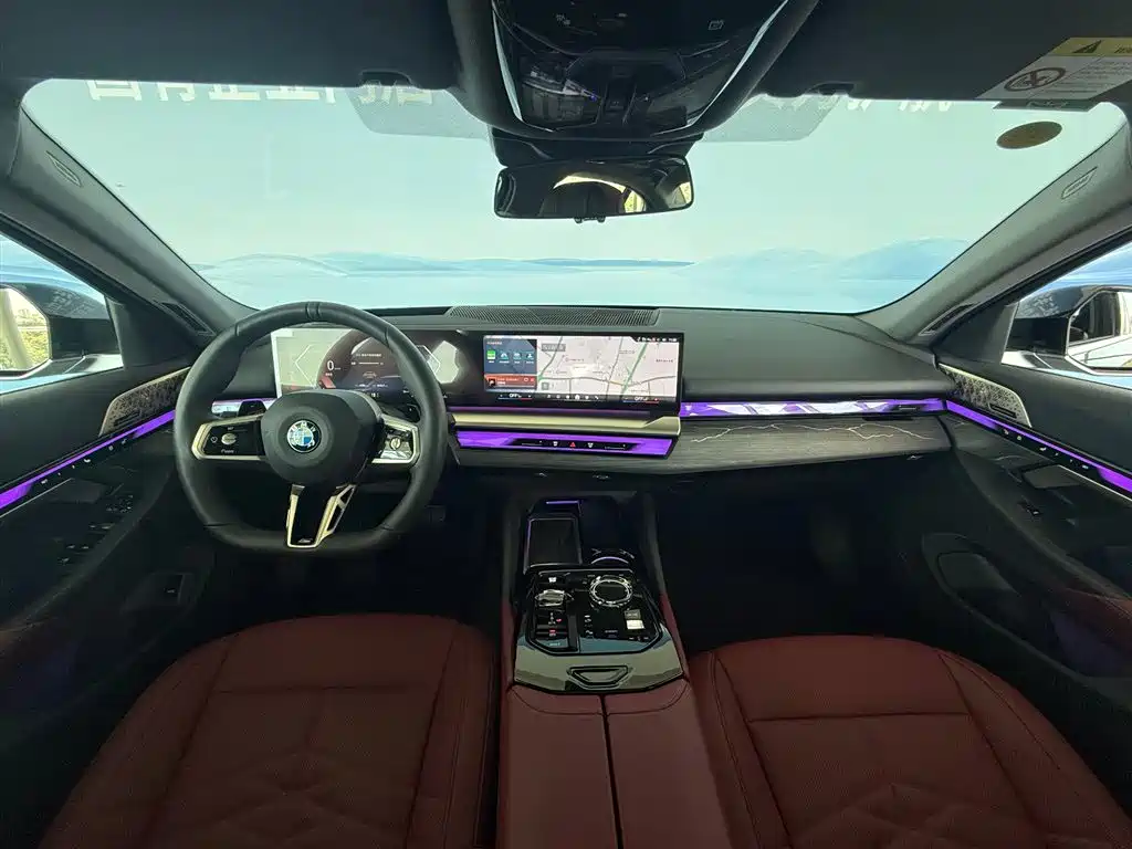 BMW 5 Series 2025 530Li Premium M Sport Package фото 16